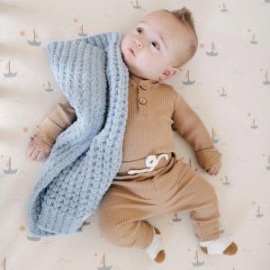 Waffle Knit Blanket in Blue Jay