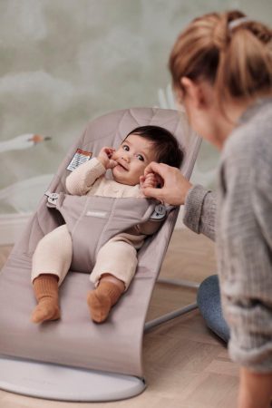 Baby Bouncer Bliss: Petal Quilt Woven | Sand Gray